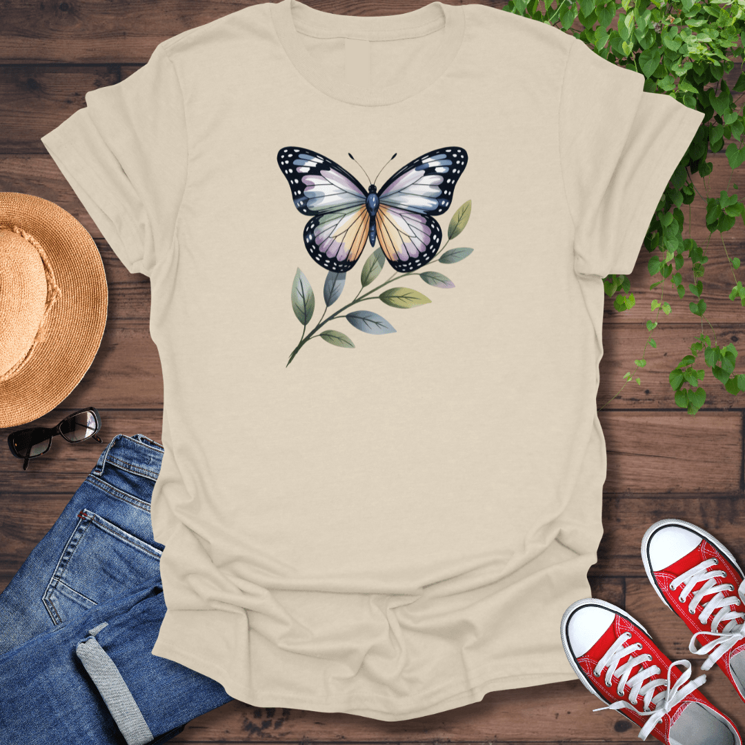 Simplistic Beauty T-Shirt